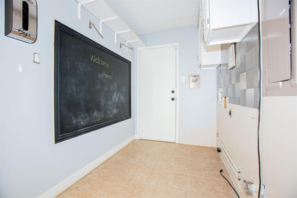 Briarwood Estates - Residential Lease