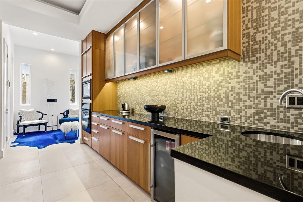 Bowser Metro - Residential