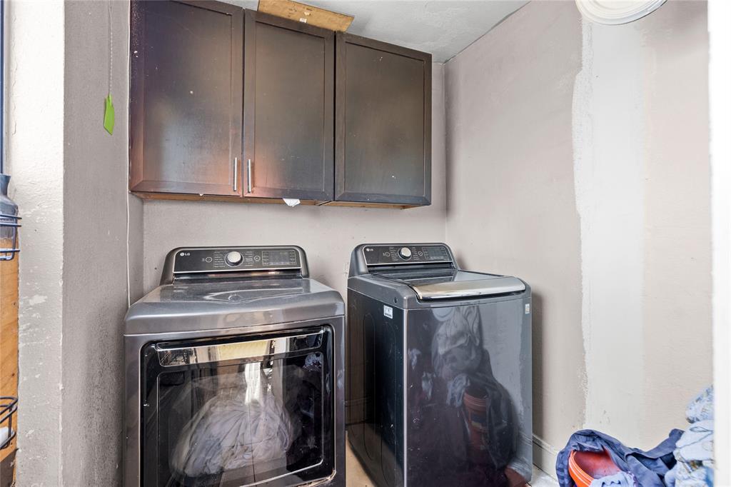 Cedar Crest Village 03 - Residential