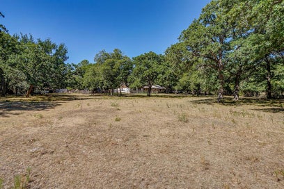 1377 E Gibtown Road Poolville TX 76487