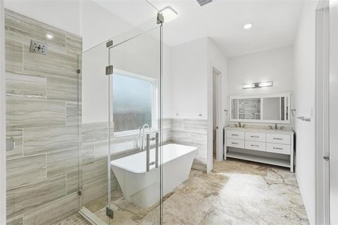 Tiny photo for 1110 Norris Street, Commerce, TX 75428 (MLS # 21200902)