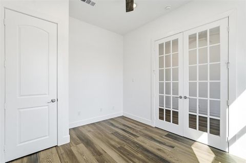 Tiny photo for 1110 Norris Street, Commerce, TX 75428 (MLS # 21200902)