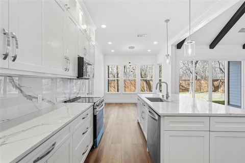 Tiny photo for 1110 Norris Street, Commerce, TX 75428 (MLS # 21200902)