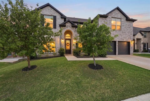 Photo of 809 Violet Way, Celina, TX 75009 (MLS # 21307472)