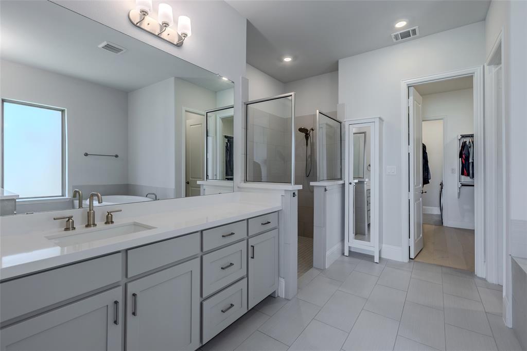 Kensington Place - Residential