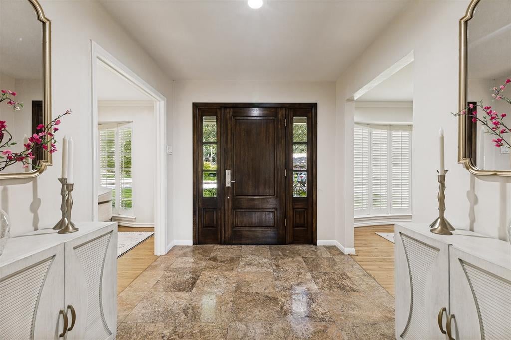 4253 Royal Ridge Drive
