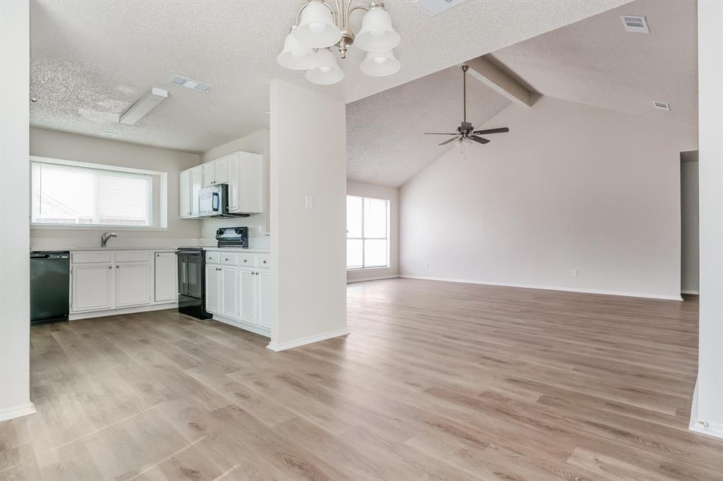 Stonewood Hts Ph III - Residential Lease