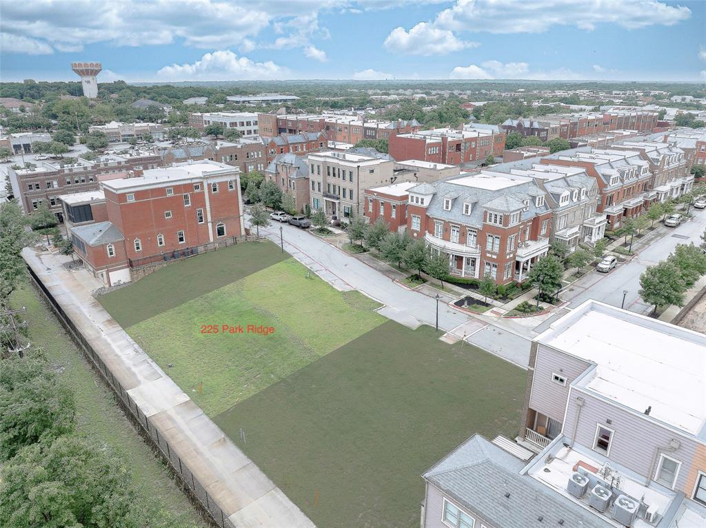225 Park Ridge Boulevard