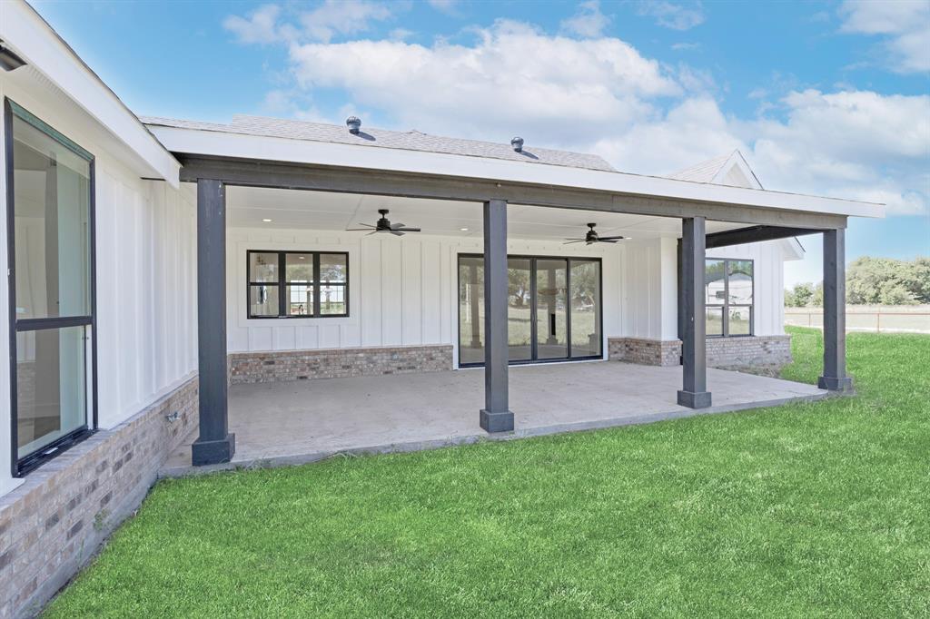 5926 High Mesa Drive