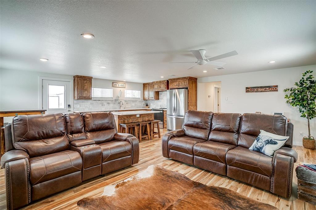 3930 Old Springtown Road 1
