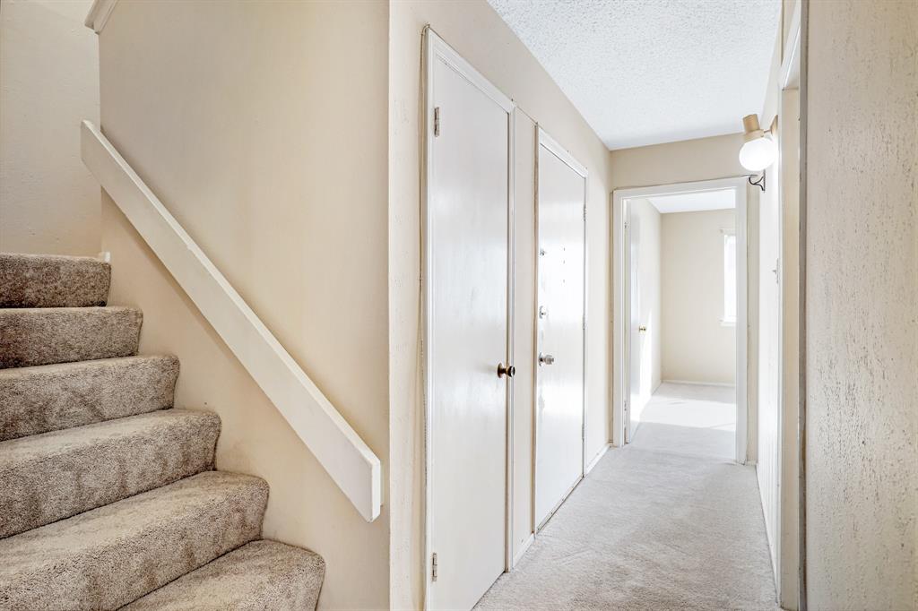 Richardson Lifestyle Townhomes - Residential