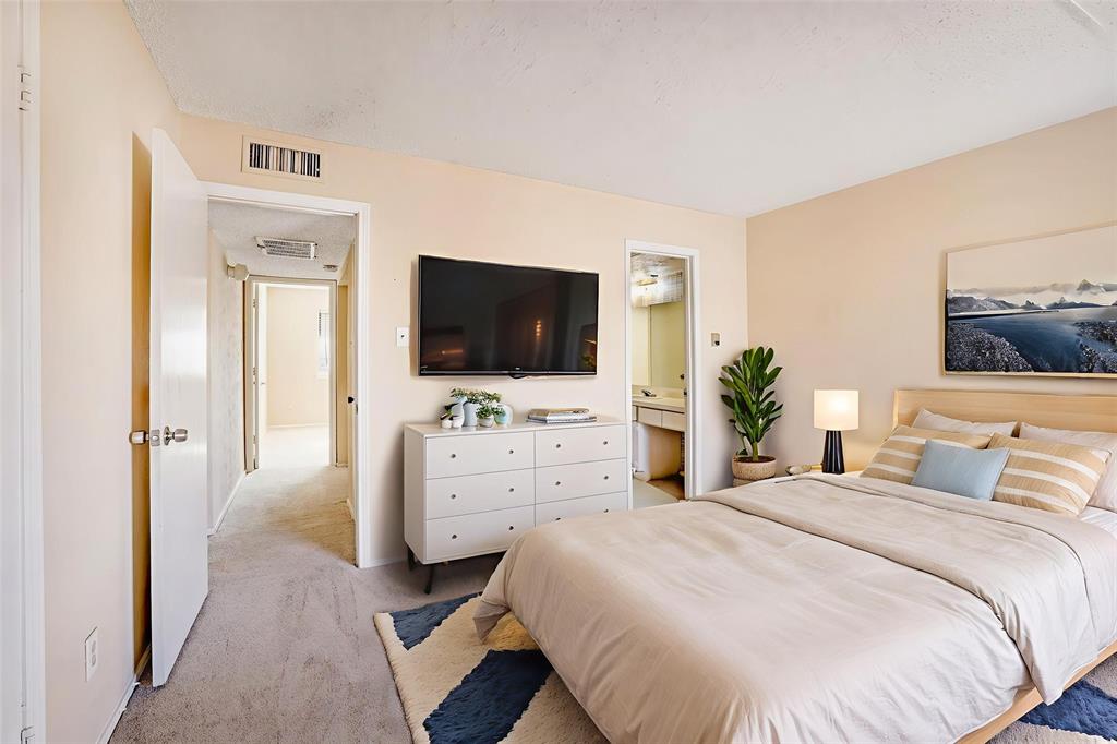 Richardson Lifestyle Townhomes - Residential