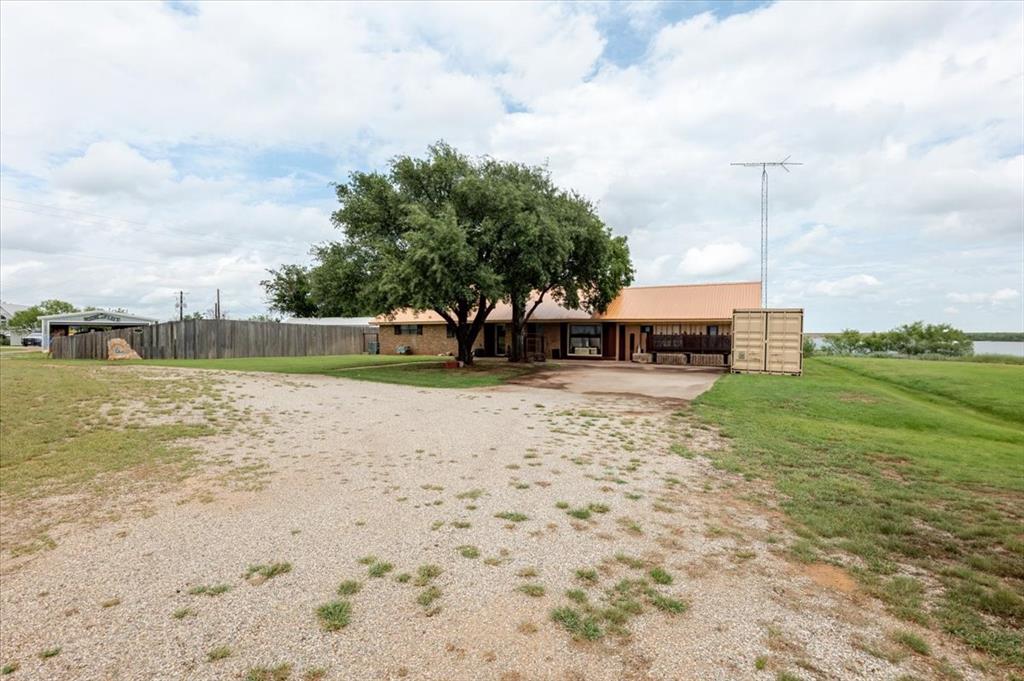 WAGGONER RANCH - MOONSHINE - Residential