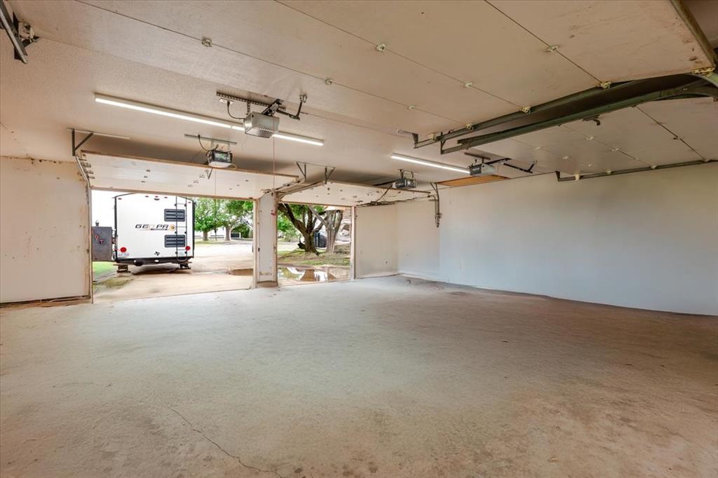 WAGGONER RANCH - MOONSHINE - Residential