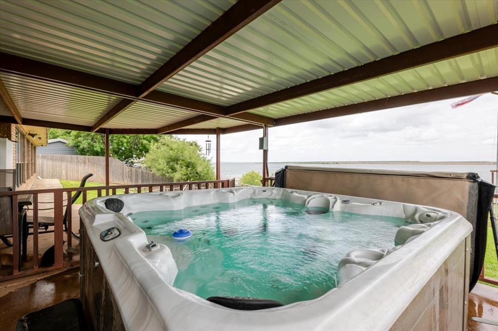 WAGGONER RANCH - MOONSHINE - Residential