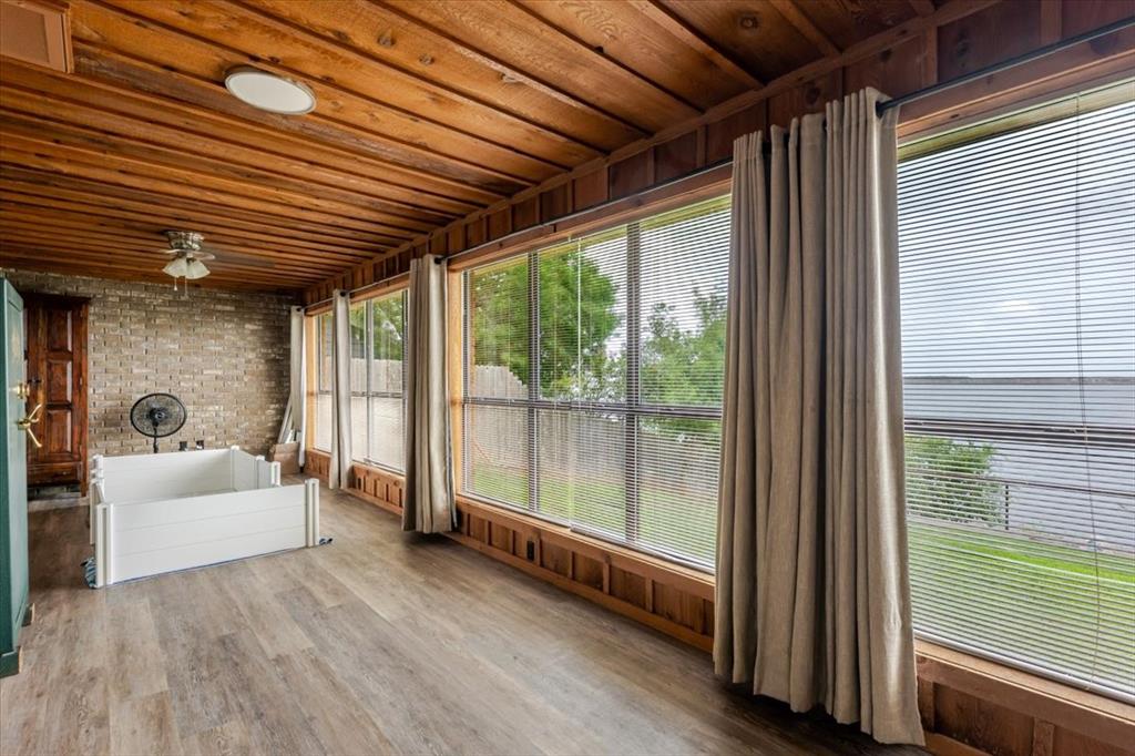 WAGGONER RANCH - MOONSHINE - Residential