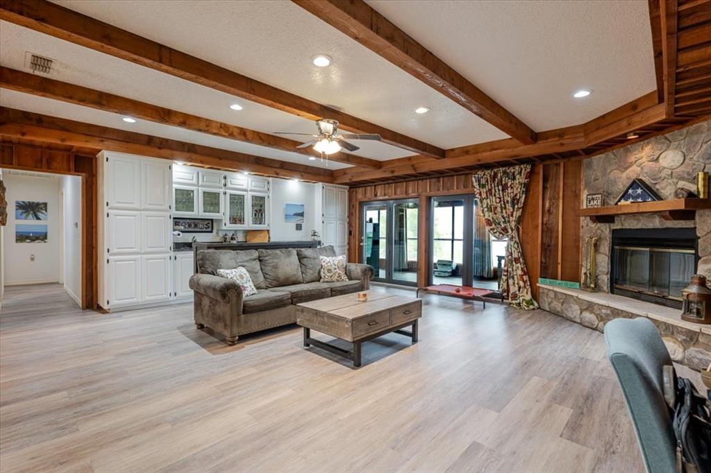 WAGGONER RANCH - MOONSHINE - Residential