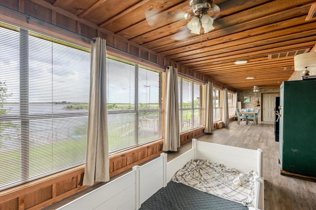 WAGGONER RANCH - MOONSHINE - Residential