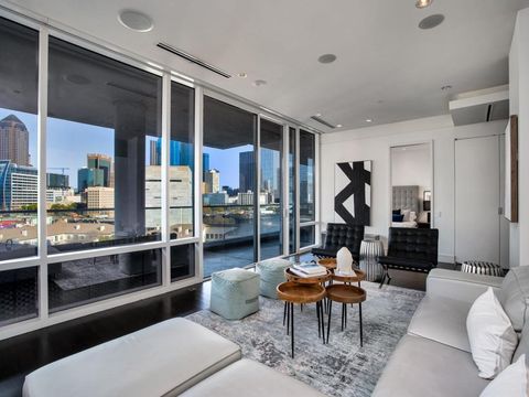 Tiny photo for 2408 Victory Park Lane #737, Dallas, TX 75219 (MLS # 21160981)