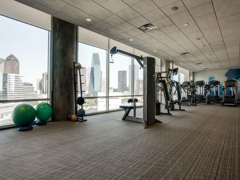 Tiny photo for 2408 Victory Park Lane #737, Dallas, TX 75219 (MLS # 21160981)