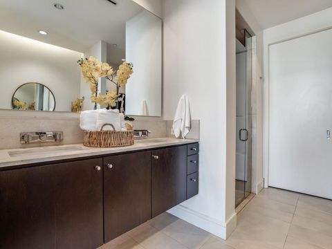 Tiny photo for 2408 Victory Park Lane #737, Dallas, TX 75219 (MLS # 21160981)