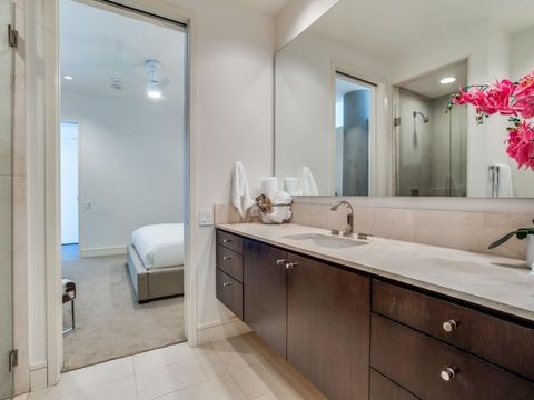 Tiny photo for 2408 Victory Park Lane #737, Dallas, TX 75219 (MLS # 21160981)