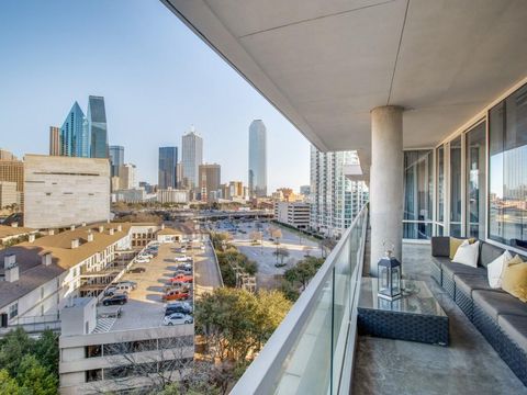 Tiny photo for 2408 Victory Park Lane #737, Dallas, TX 75219 (MLS # 21160981)