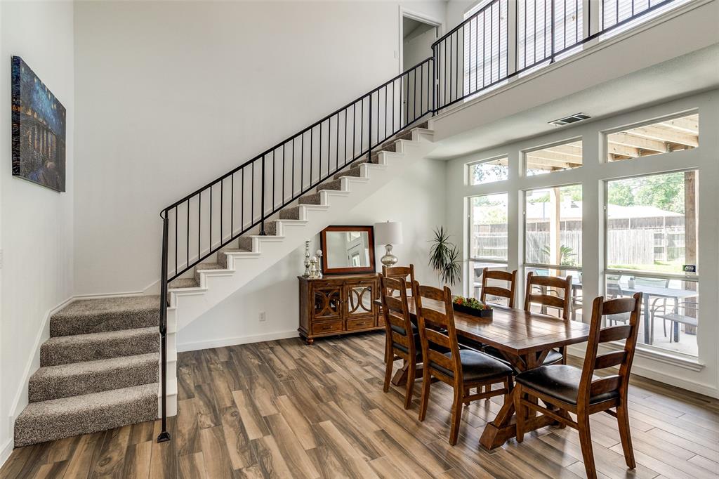 3723 Royal Lane