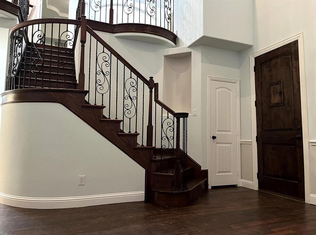 2710 Cartwright Street