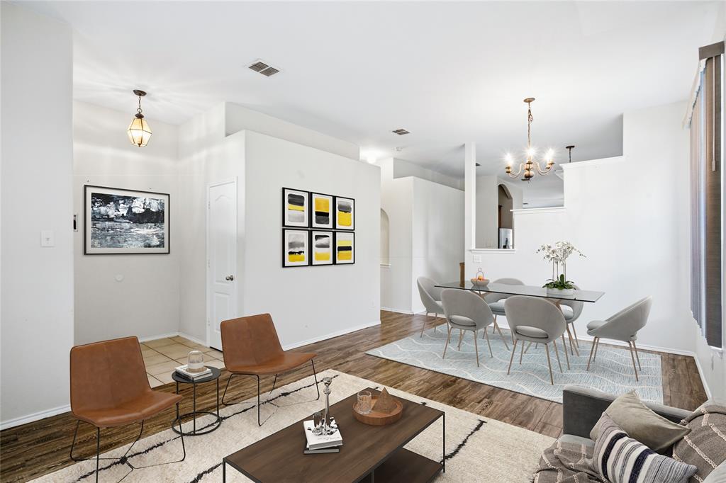 8377 Edgepoint Trail