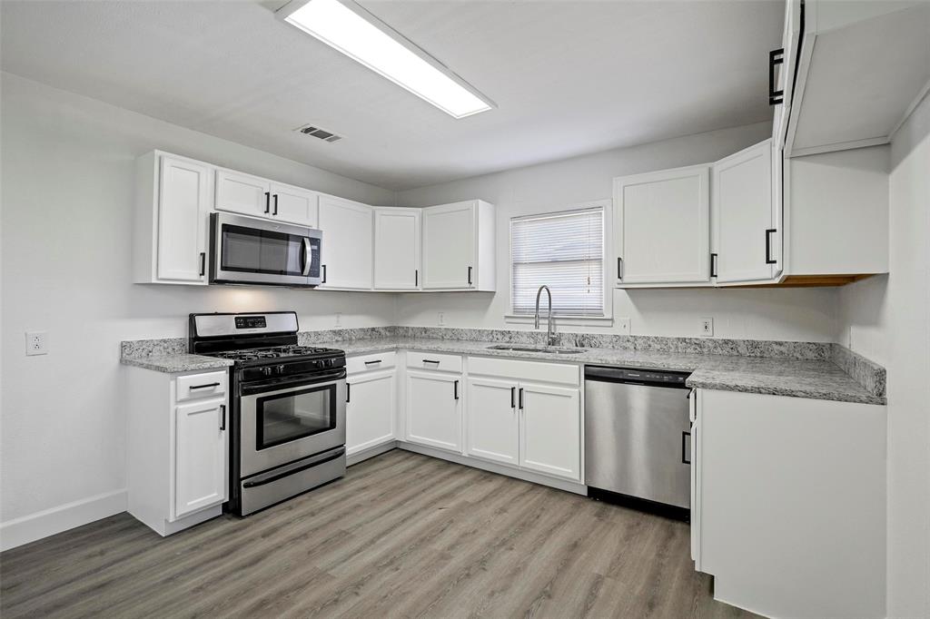 Mc Donnell Add - Residential Lease