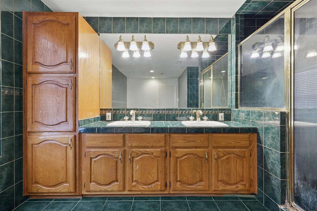 Stevens Park West Rev - Residential