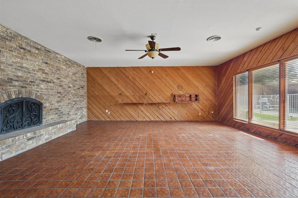 Stevens Park West Rev - Residential