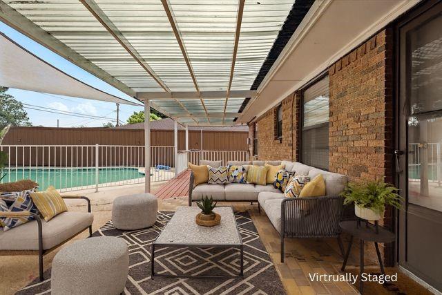 Stevens Park West Rev - Residential