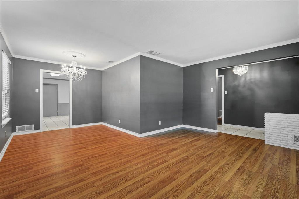 Stevens Park West Rev - Residential