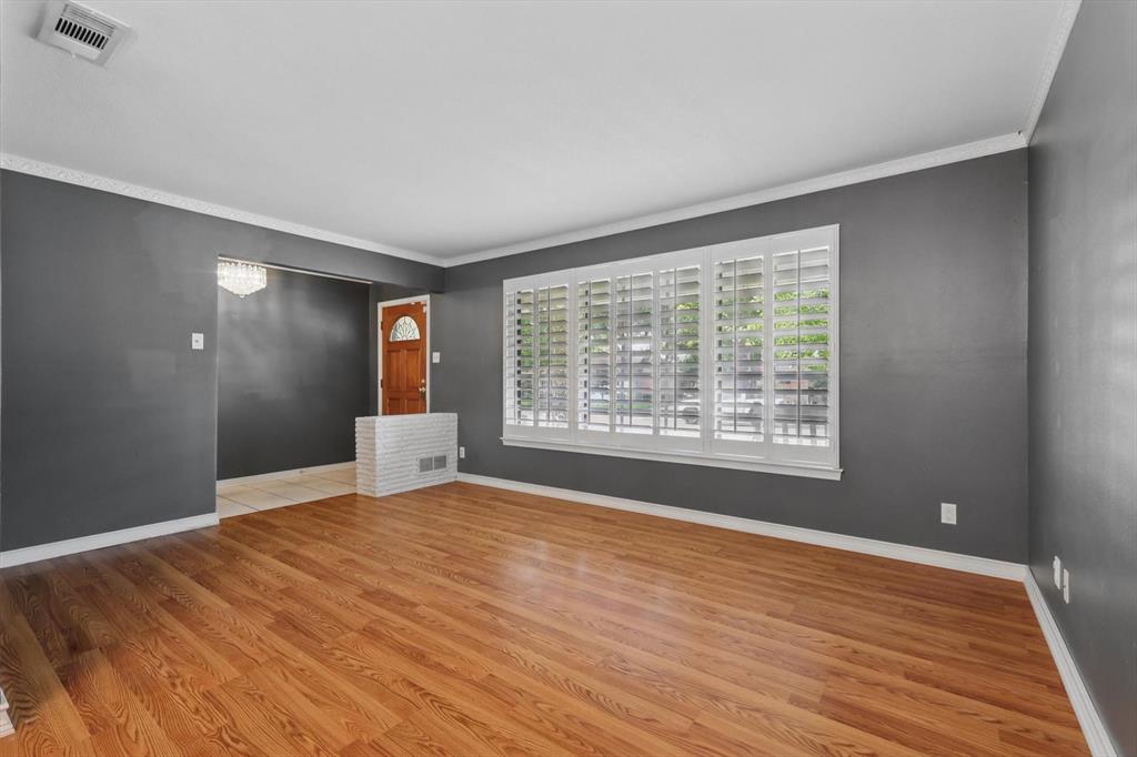 Stevens Park West Rev - Residential