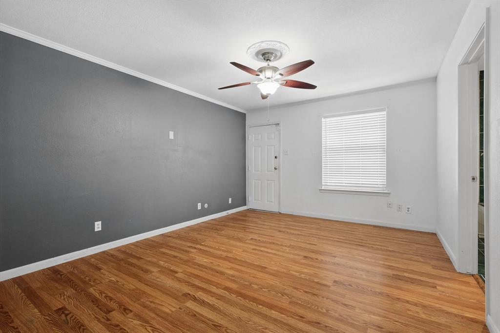 Stevens Park West Rev - Residential