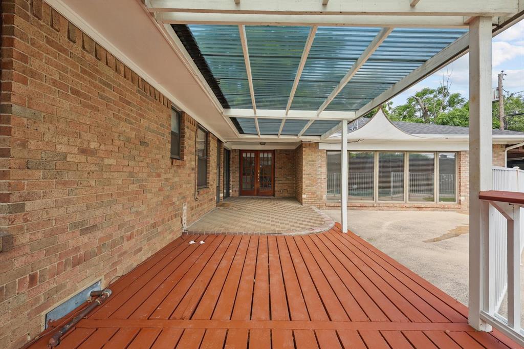 Stevens Park West Rev - Residential