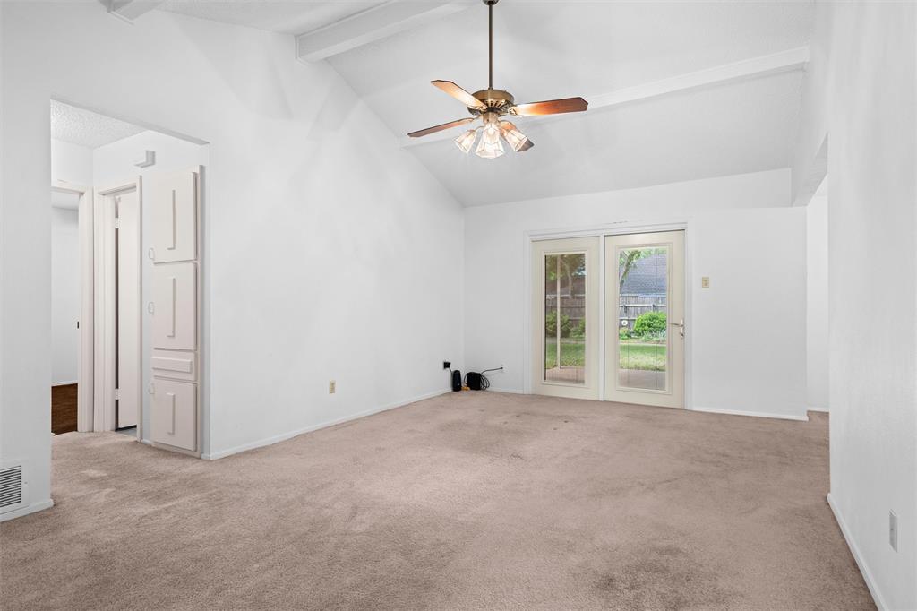 801 Meadowlark Drive