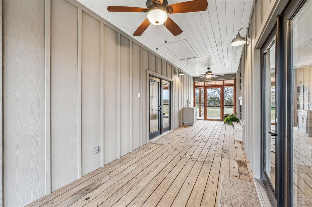 1287 Private Road 2120