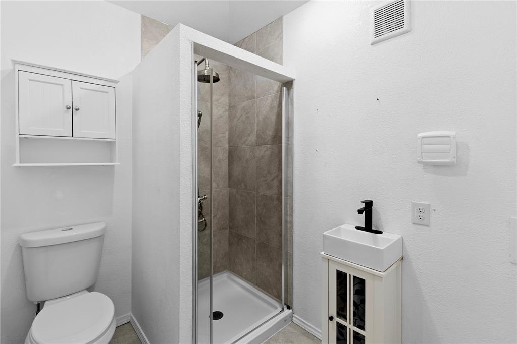 Bluebonnet Acres - Residential Lease