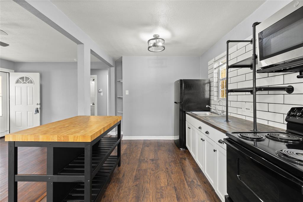 Bluebonnet Acres - Residential Lease