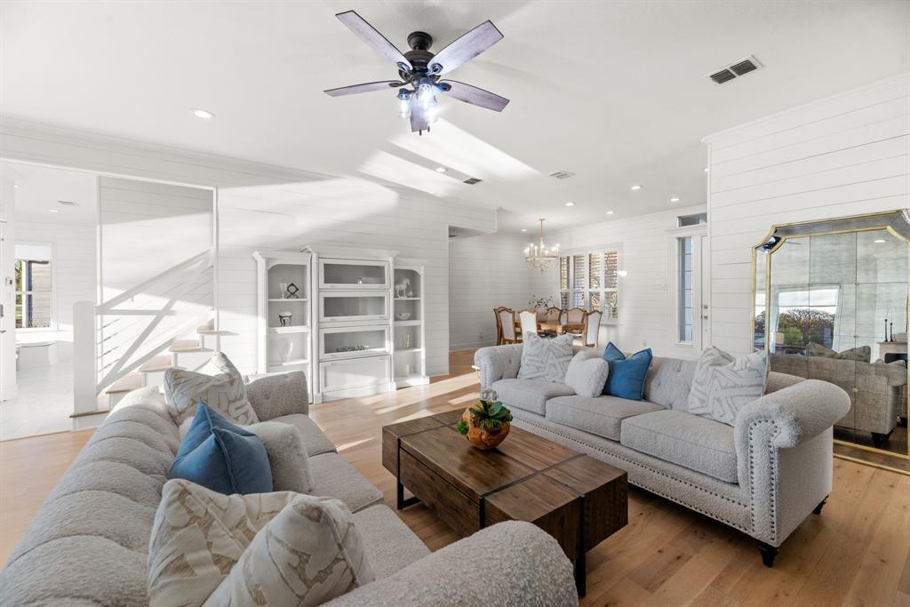 Aly Cat Add - Residential