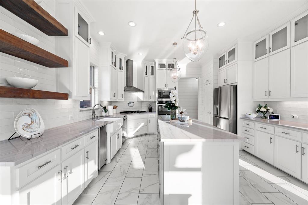 Aly Cat Add - Residential