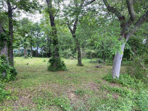 Photo of 102 Elm Street, Bonham, TX 75418 (MLS # 21351665)