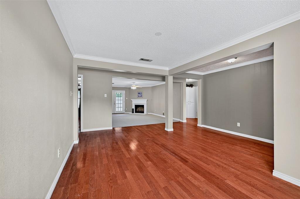 1600 Creekside Avenue