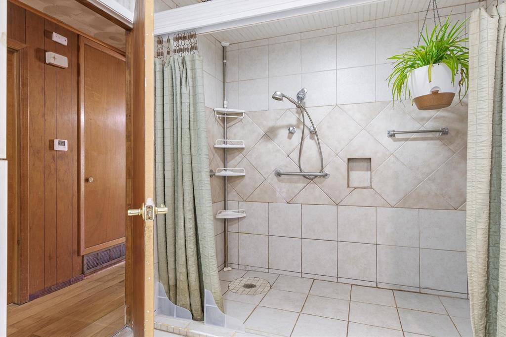 Harges Joseph - Residential