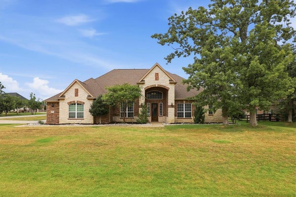 127 DOGWOOD DR, KRUGERVILLE, TX 76227 - Image e6e2e2e5cb92e61da1cfb1d89fd8312e/2038395458
