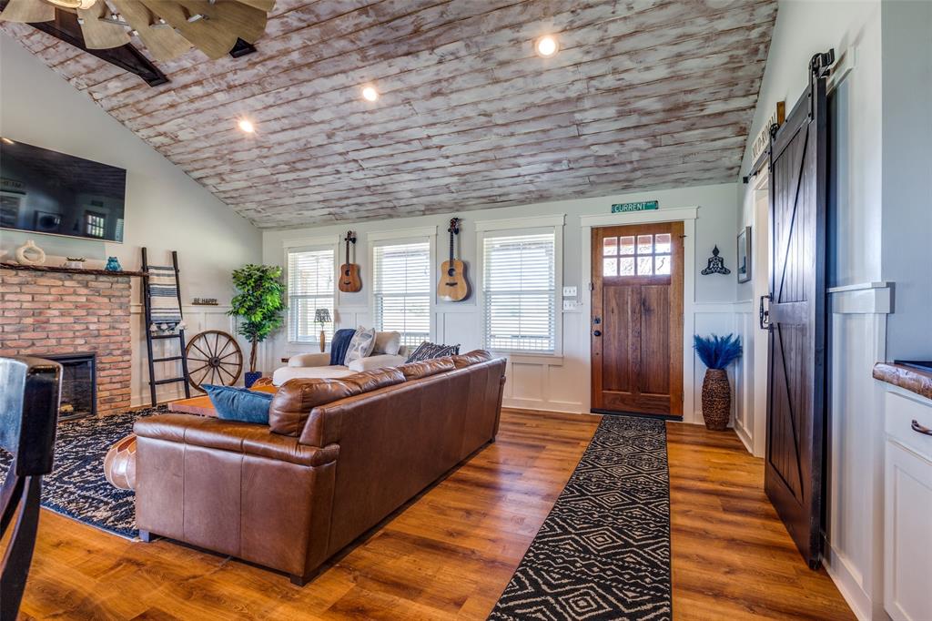 WALKER - Residential