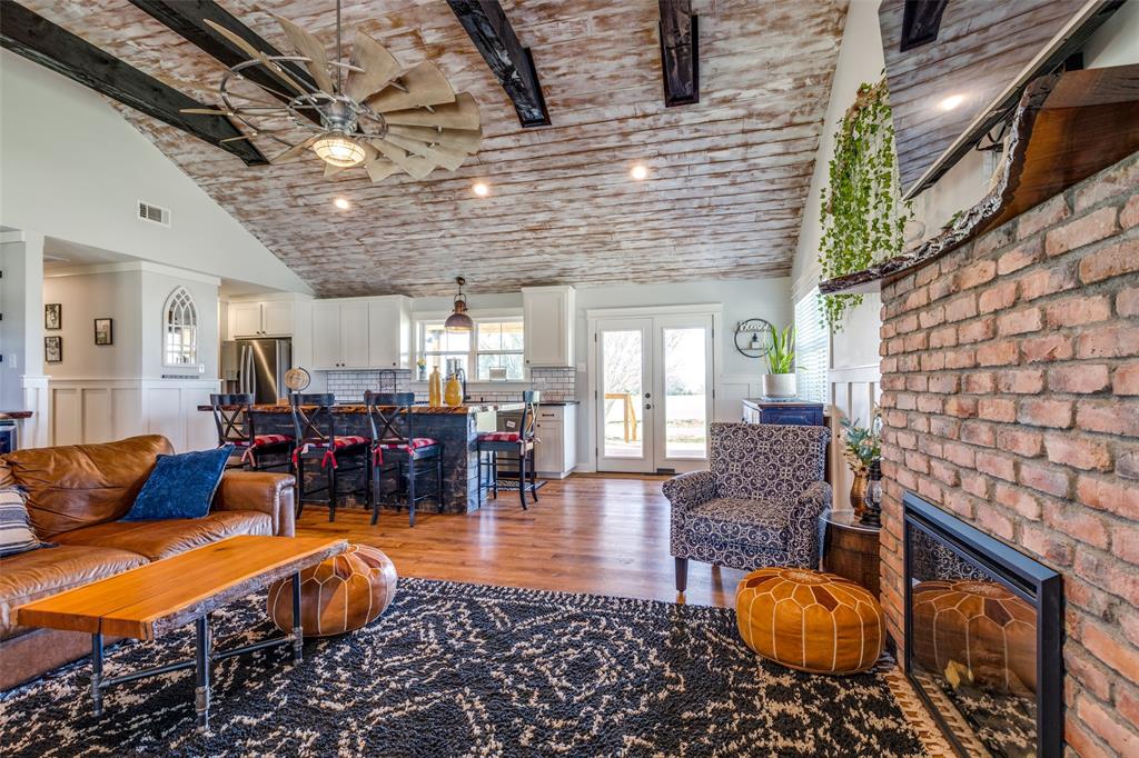 WALKER - Residential